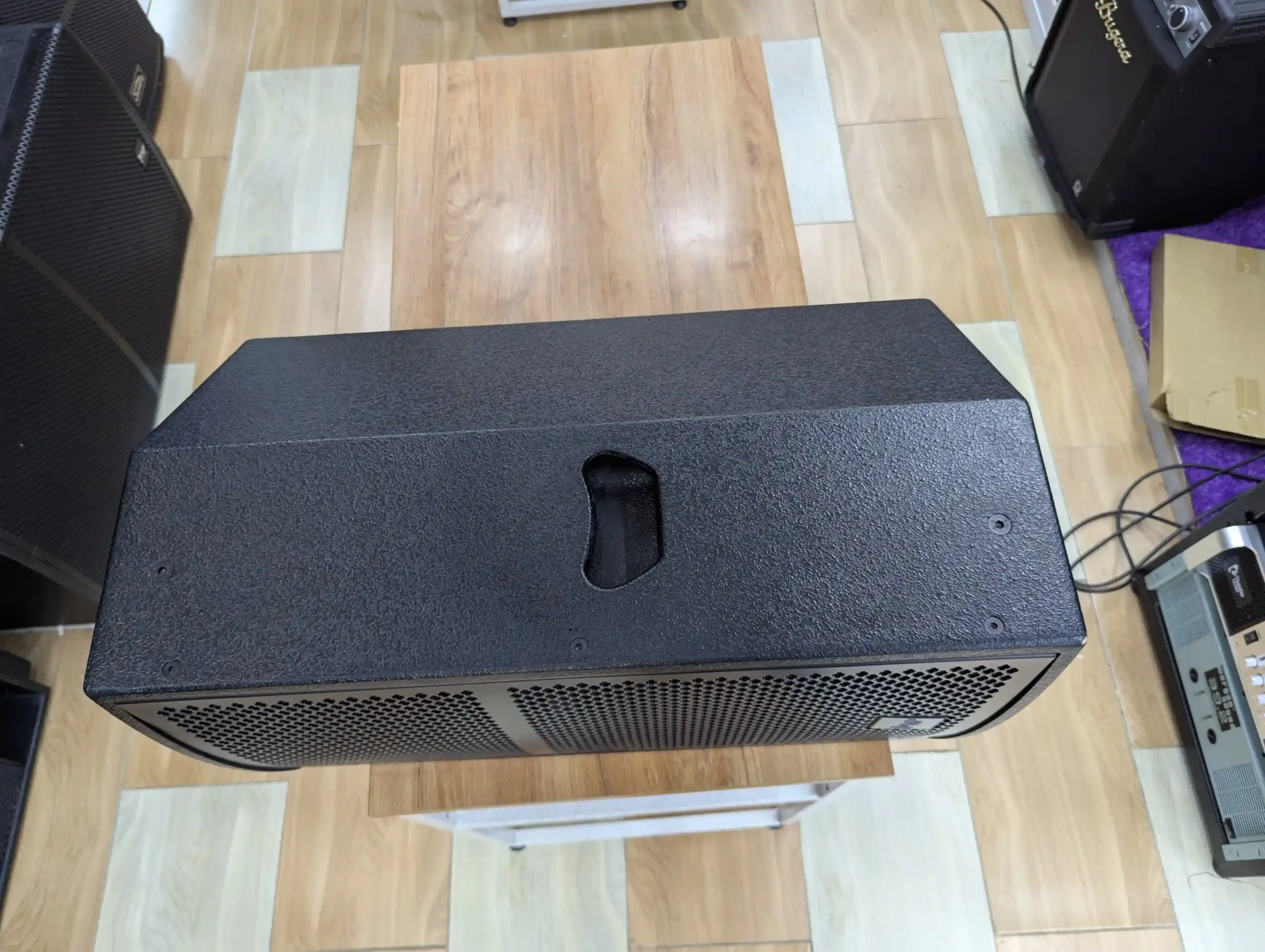 Thunder Sound TS 112 Speaker – Powerful 12-Inch PA Speaker for Church Sound, DJs and Events 15 Thunder Sound TS 112 event speaker