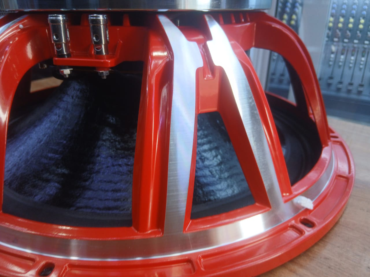Derwel 18DX125F Price in Kenya for Professional Sound 10 Buy Derwel 18DX125F in Kenya