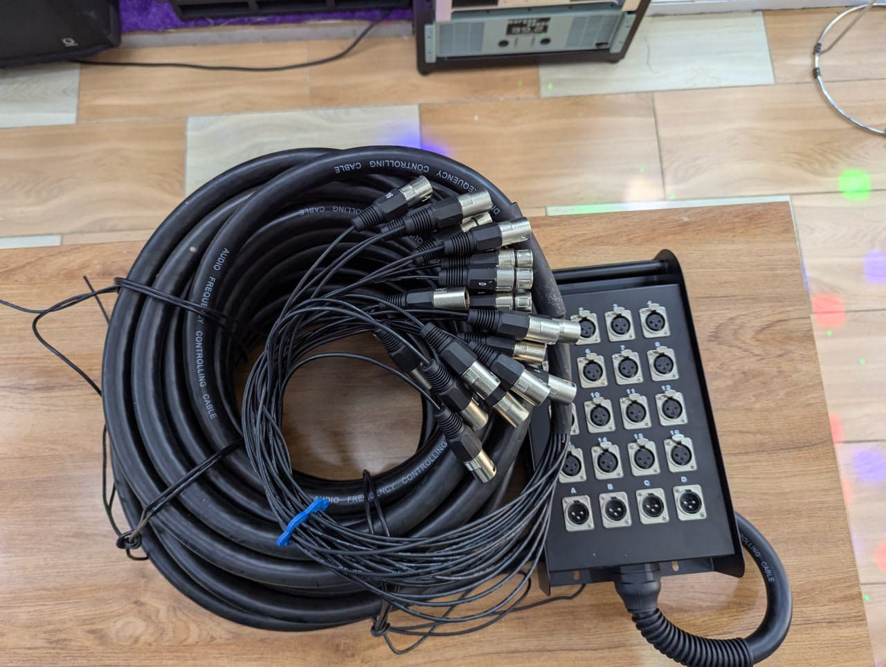 Soundking AH 106/30 multicore snake